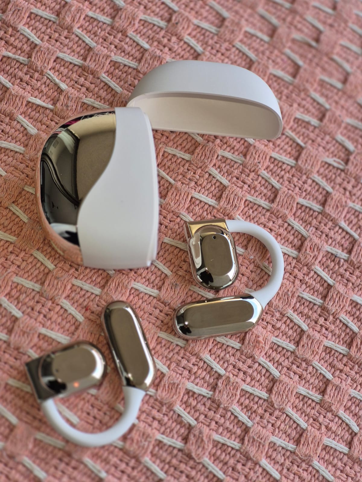 Auriculares con traductor AI